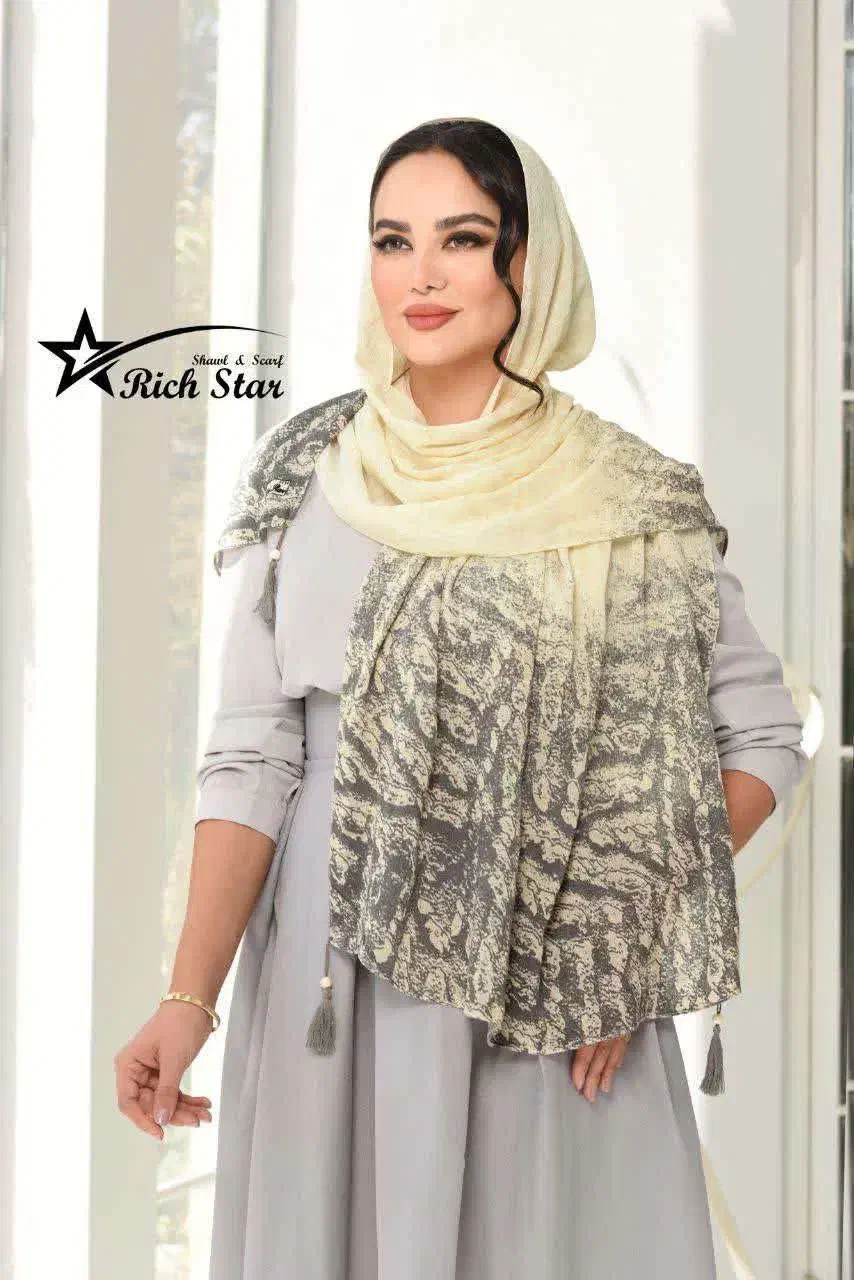 شال برشکا پاییزه در تنوع رنگ|لباس|میانه, |دیوار