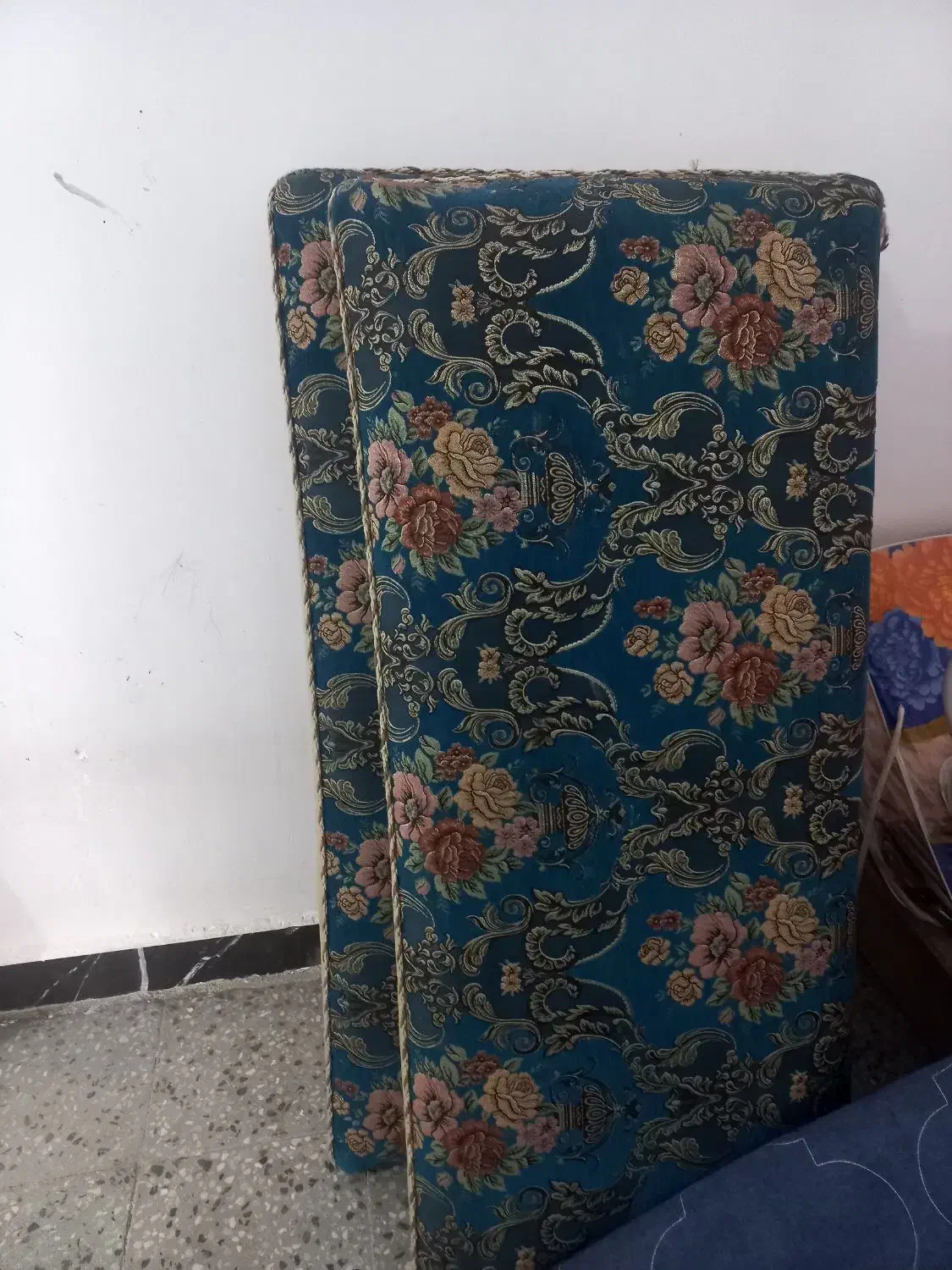 پشتی|پشتی|دزفول, |دیوار