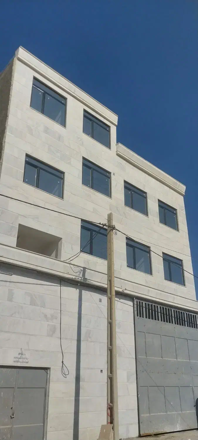 درب و پنجره دوجداره مدرن صنعت|خدمات پیشه و مهارت|اراک, |دیوار