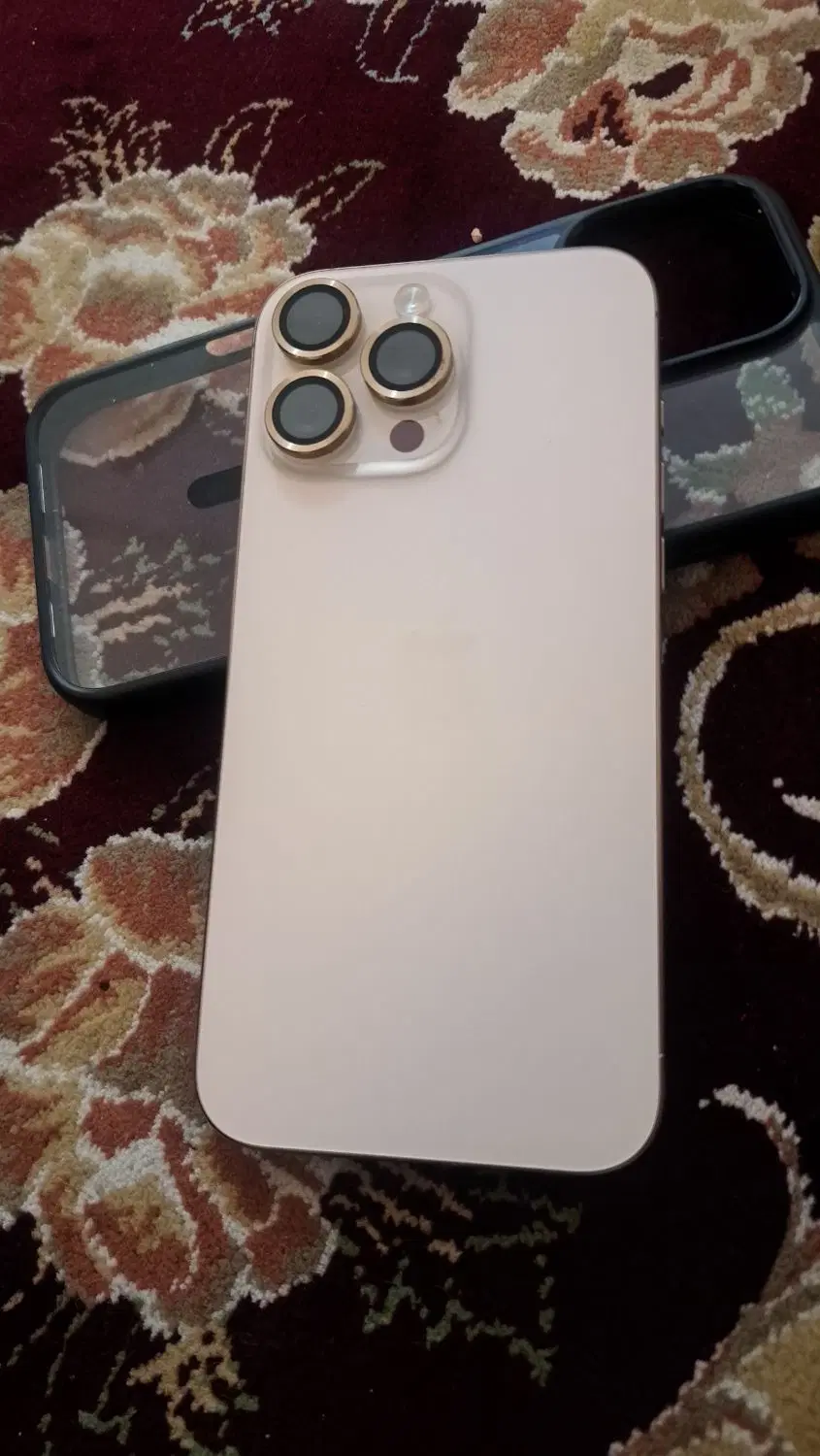 16promax|موبایل|کنار تخته و کمار, |دیوار