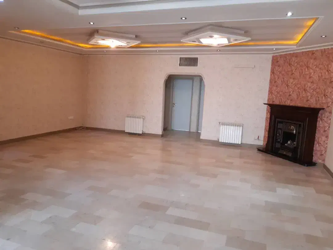 اجاره ۱۳۰ متری/شخصی ساز/تک واحدی/شهرک راه آهن