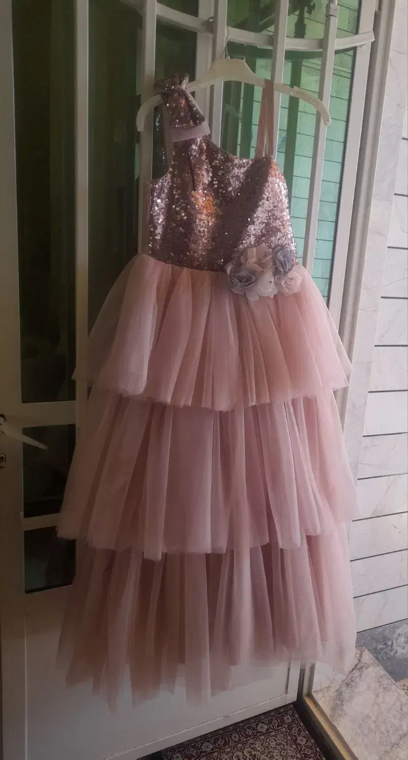 لباس عروس و مجلسی دخترونه|لباس|شاهرود, |دیوار