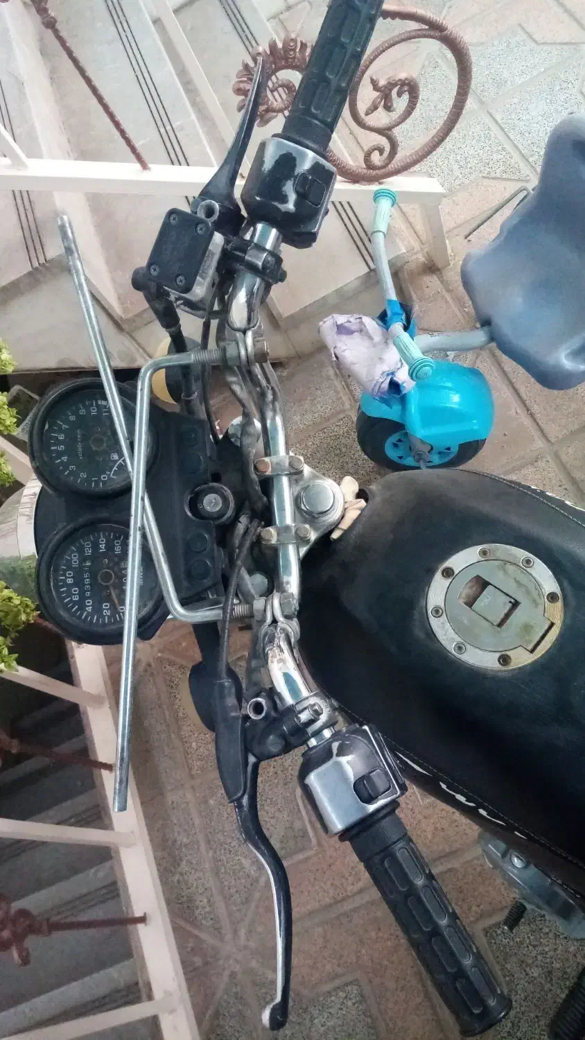 ساوین 200|موتورسیکلت|مهریز, |دیوار