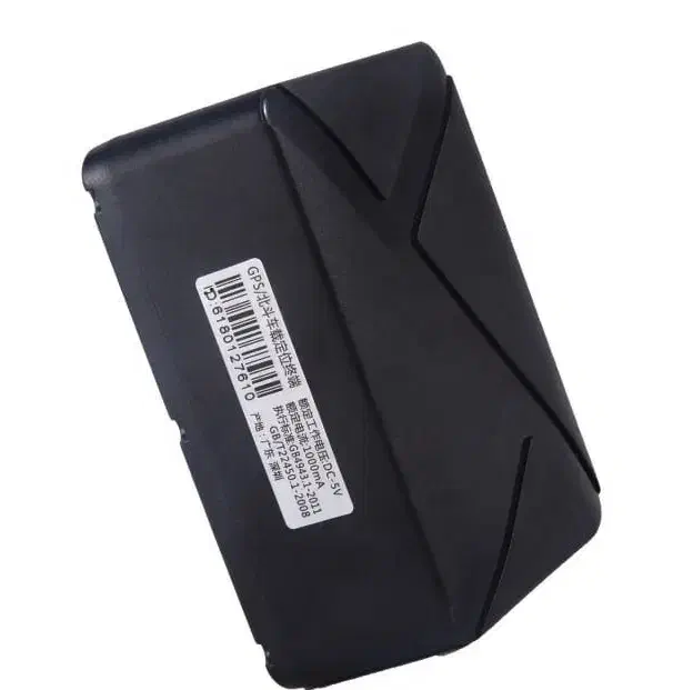 ردیاب خودرو مگنتی با ۶ ماه شارژ|قطعات یدکی و لوازم جانبی|کرمان, |دیوار