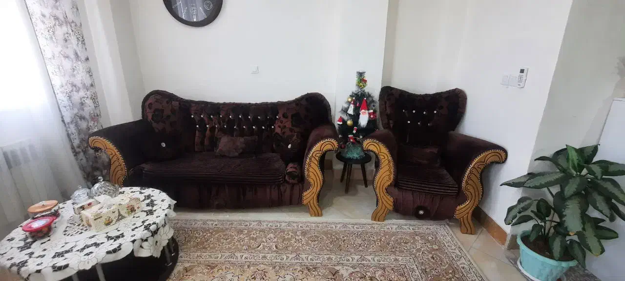 مبلمان ۷نفره و میزناهارخوری ۴نفره|مبلمان خانگی و میز عسلی|اشتهارد, |دیوار