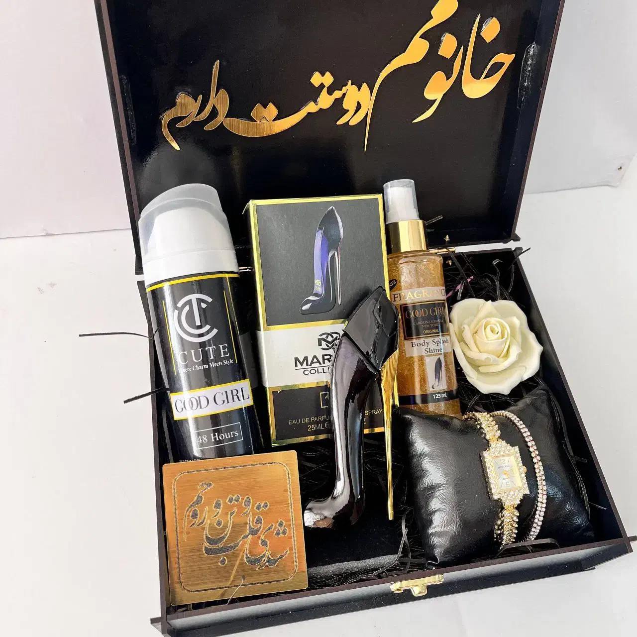 باکس هدیه چوبی لوکس و زیبای زنانه  ساعت نگیندار|آرایشی، بهداشتی، درمانی|مشهد, رضاشهر|دیوار