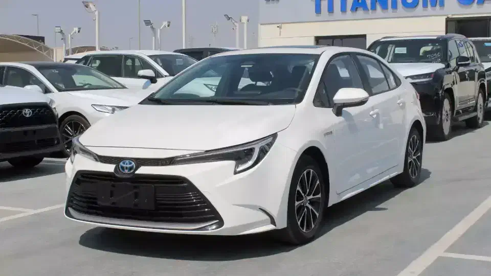 تویوتا لوین هیبرید 1200 سی سی، مدل ۲۰۲۵ نقدواقساط|خودرو سواری و وانت|تهران, فردوس|دیوار