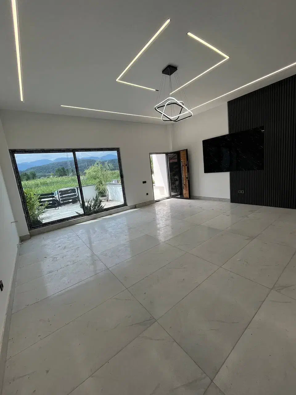 180متری2خواب ویلاسنددار|فروش خانه و ویلا|تهران, اکباتان|دیوار