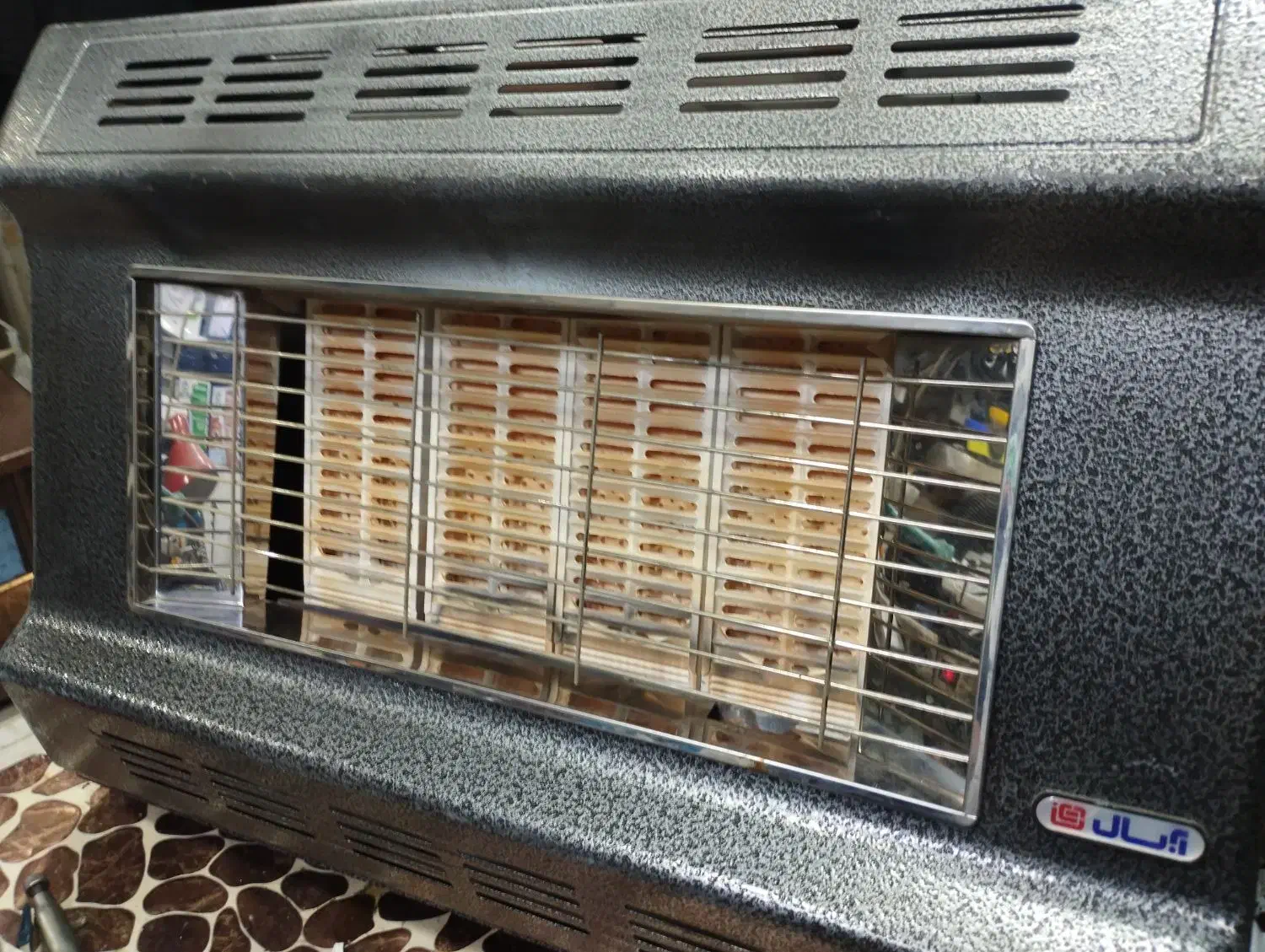 بخاری گازی زمینی و دیواری|بخاری، هیتر، شومینه|فولادشهر, C5|دیوار