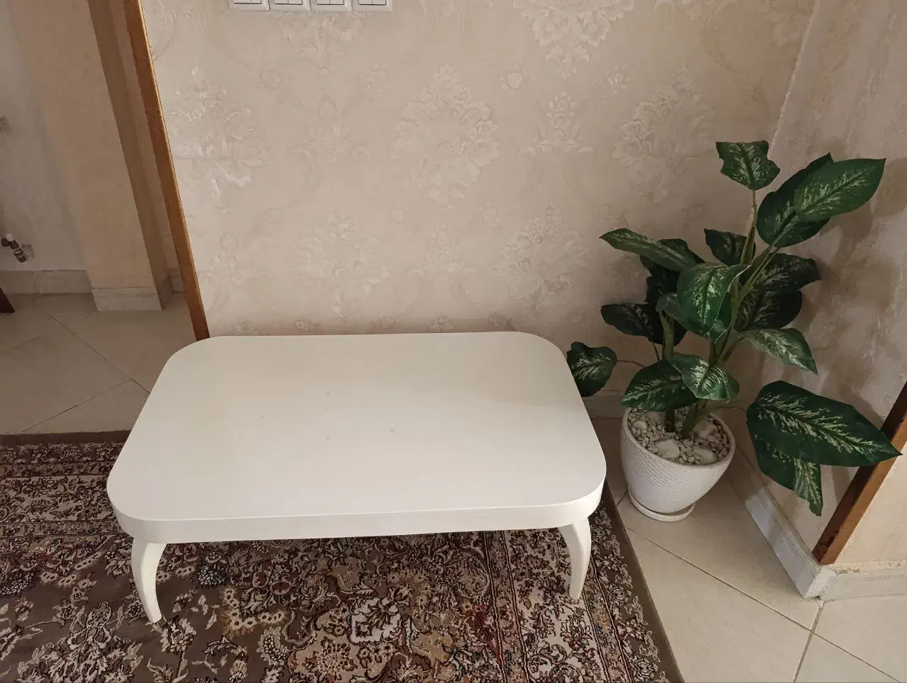 میز جلو مبلی چوبی|مبلمان خانگی و میز عسلی|گرمدره, |دیوار