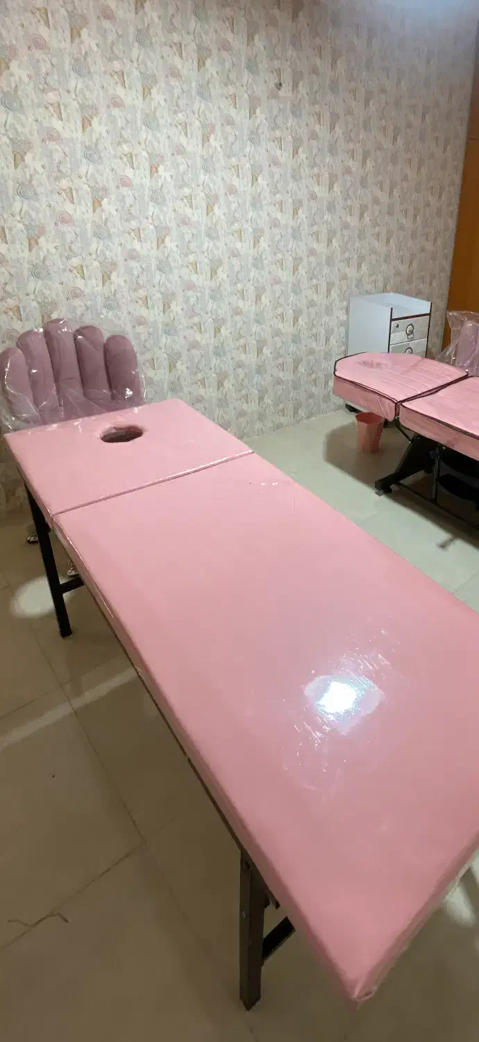 تجهیزات ارایشگاهی|آرایشگاه و سالنهای زیبایی|رشت, دیلمان|دیوار