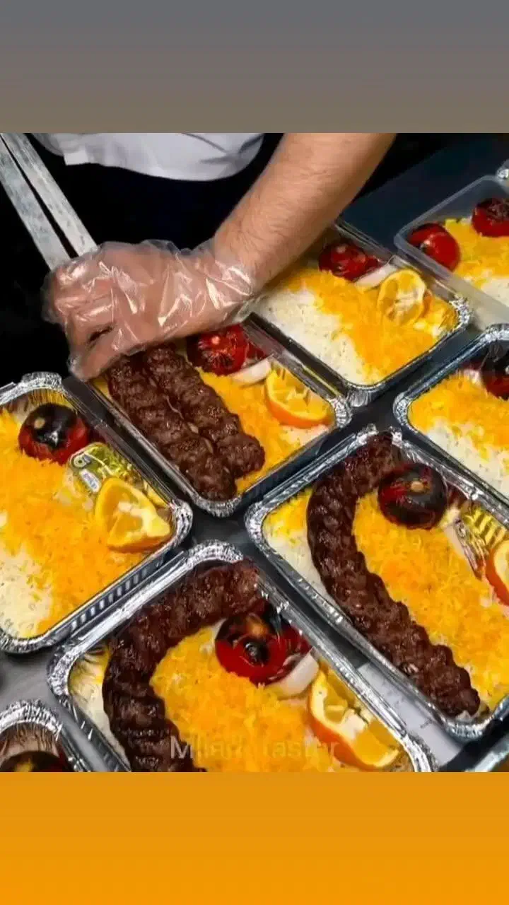 تهیه غذای کترینگ اقاجون|خدمات پذیرایی، مراسم|فردیس, مجموعه کارخانه جات مپنا|دیوار