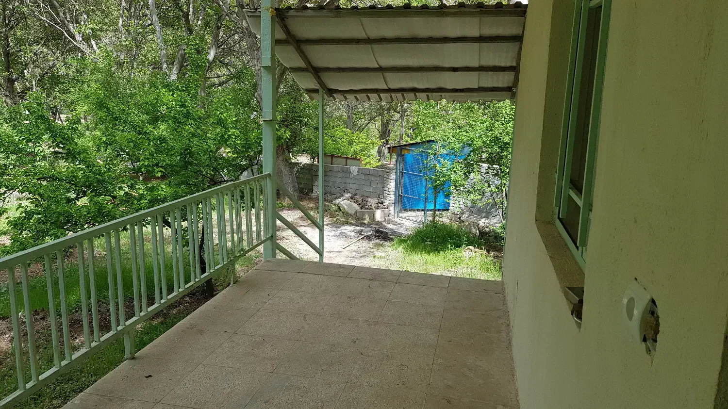 باغ زیبا و قابل سکونت با سند شش دانگ تک برگ|فروش زمین و ملک کلنگی|فیروزکوه, |دیوار