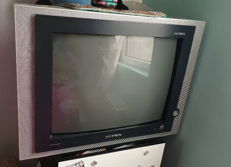 تلویزیون ۲۱ اینچ|تلویزیون و پروژکتور|گرگان, |دیوار