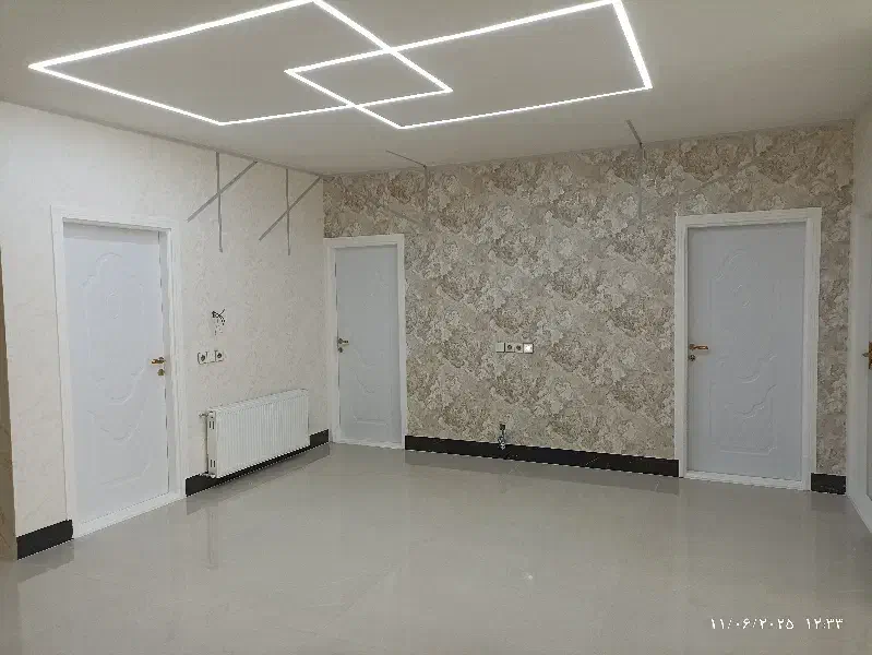 نصاب کاغذدیواری و نقاشی ساختمانی|خدمات پیشه و مهارت|گنبد کاووس, |دیوار