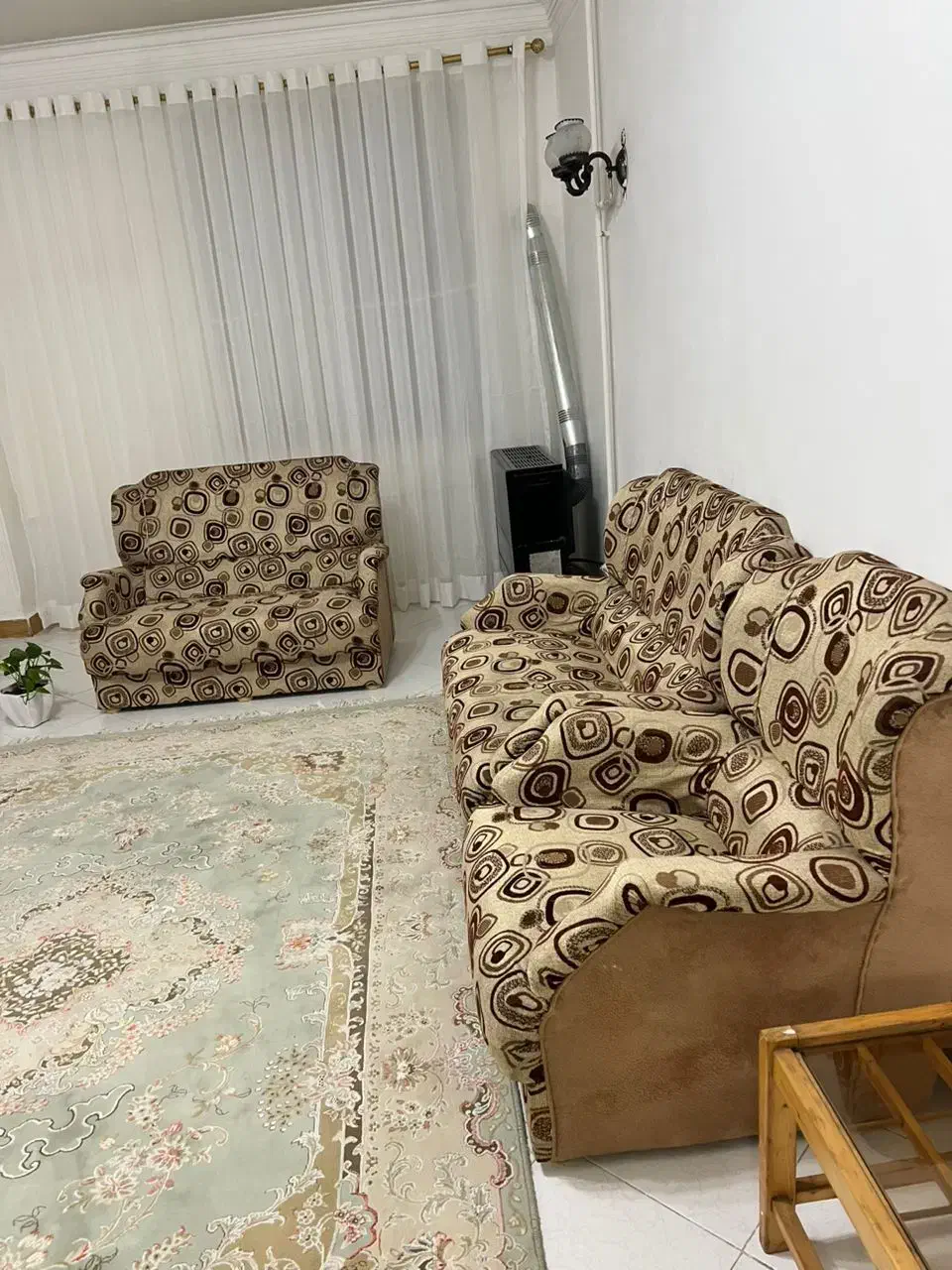 مبل سالم بدون خرابی|مبلمان خانگی و میز عسلی|رشت, پارک شهر|دیوار