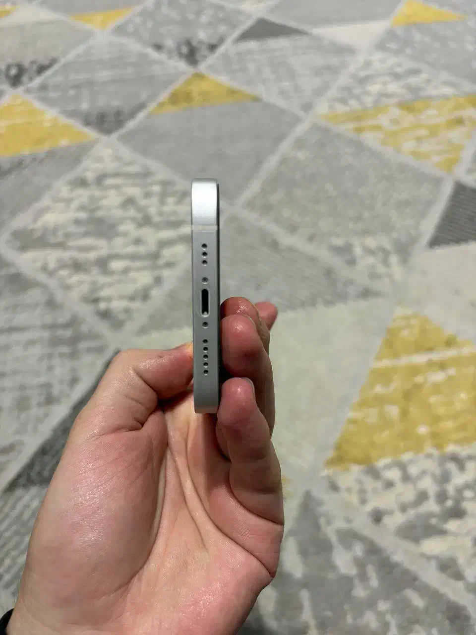 ایفون ۱۲ نرمال|موبایل|خرمآباد, |دیوار