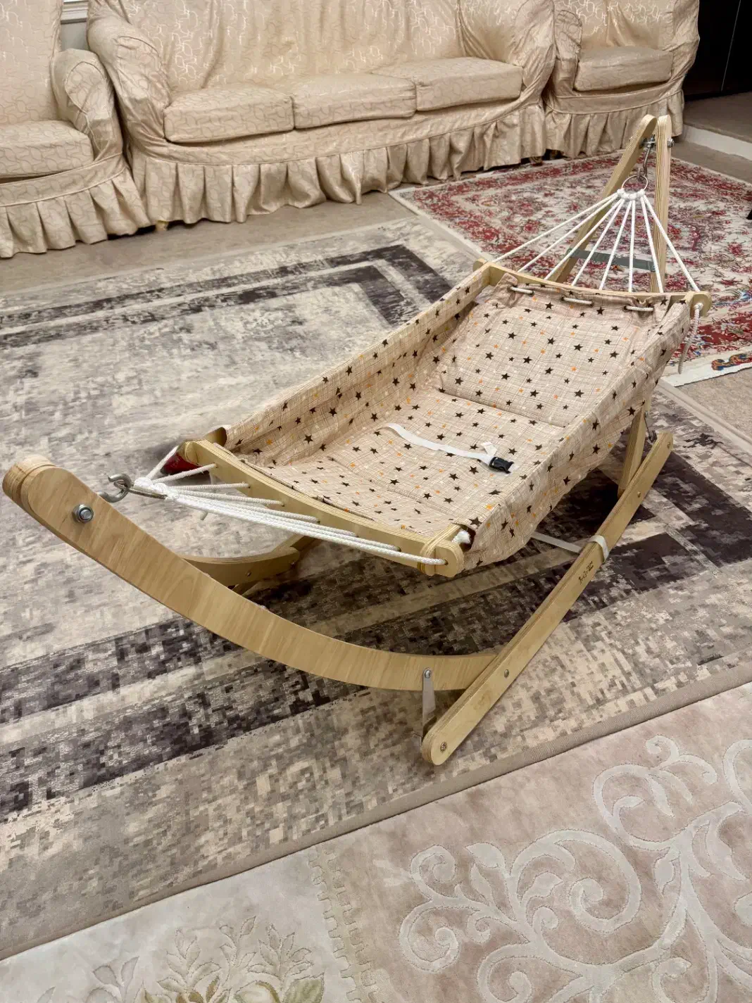 گهواره|اسباب و اثاث بچه|تبریز, |دیوار