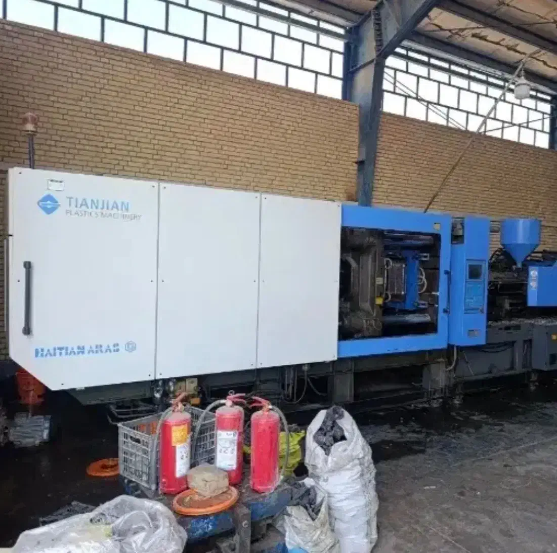 مرکز خرید و فروش دستگاه تزریق پلاستیک در تهران|ماشینآلات صنعتی|تهران, دکتر هوشیار|دیوار