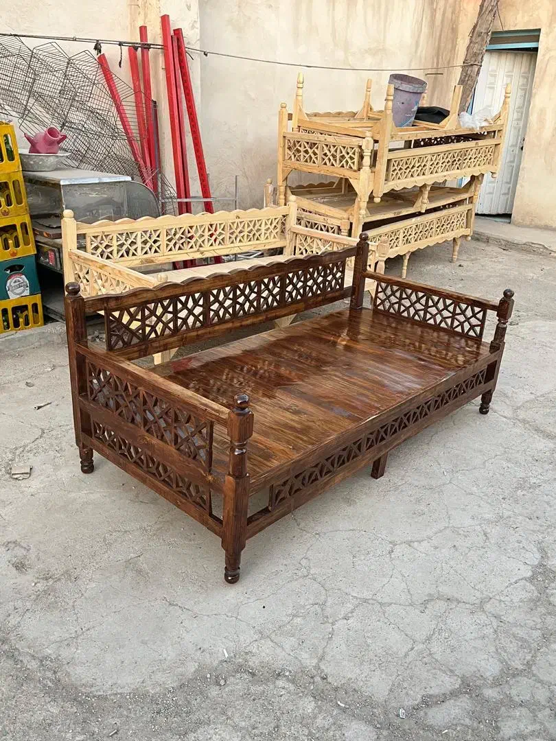 تخت سنتی کیان با رنگ( شاپان و پلی استر)|مبلمان خانگی و میز عسلی|کرج, پیشاهنگی|دیوار