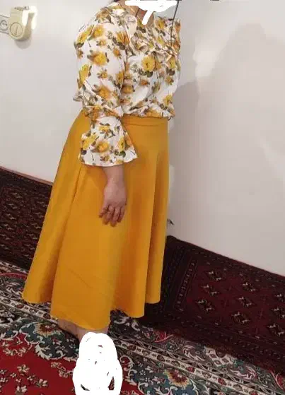 شمیزودامن|لباس|گرگان, |دیوار