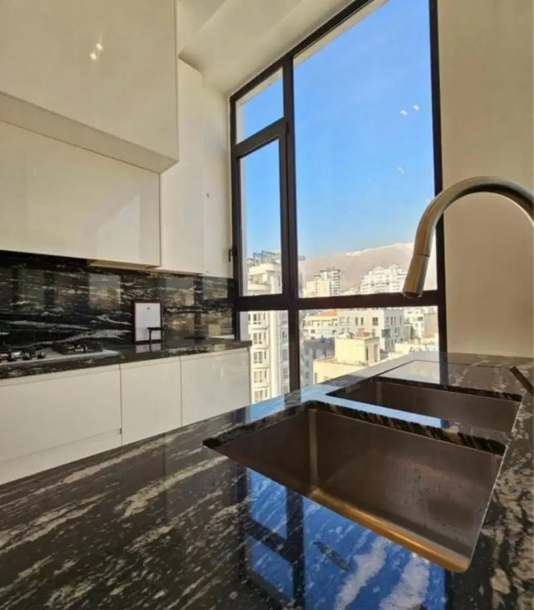 آپارتمان ۲۰۰متری / تک واحدی / تراس دار/ رحمانیه|فروش آپارتمان|مشهد, الهیه|دیوار