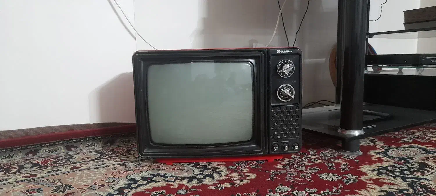 تلوزیون قدیمی|تلویزیون و پروژکتور|سبزوار, همت|دیوار