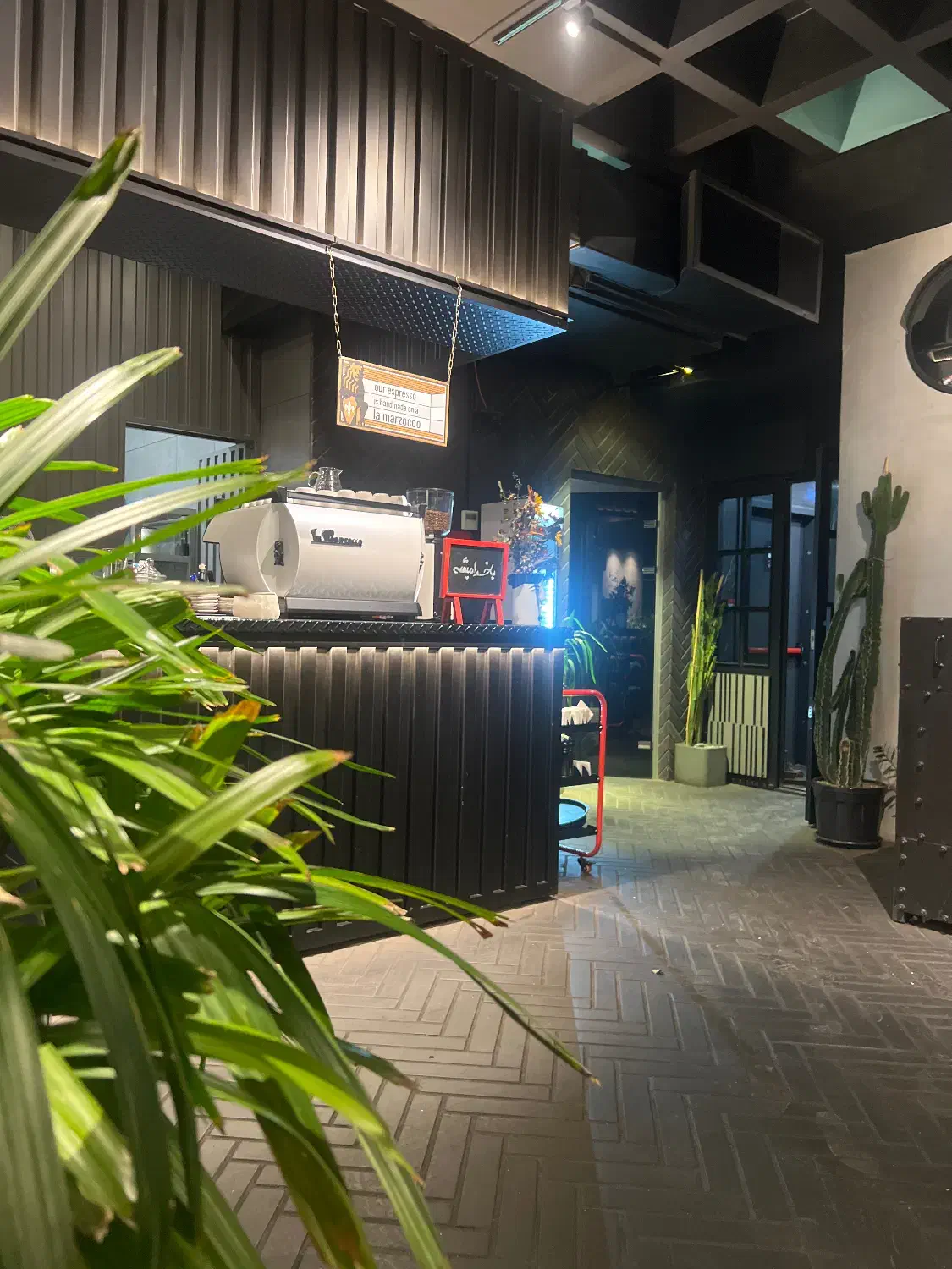 استخدام اشپز|استخدام خدمات فروشگاه و رستوران|قزوین, |دیوار