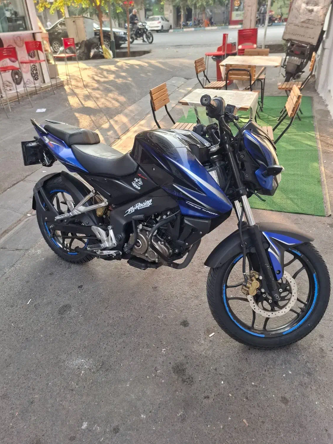 موتور (ns 150) آپاچی باکسر پالس|موتورسیکلت|تهران, فلسطین (میدان انقلاب)|دیوار