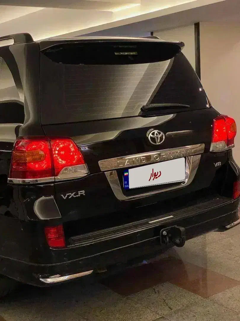 تویتا لنکروز|خودرو کلاسیک|گنبد کاووس, |دیوار