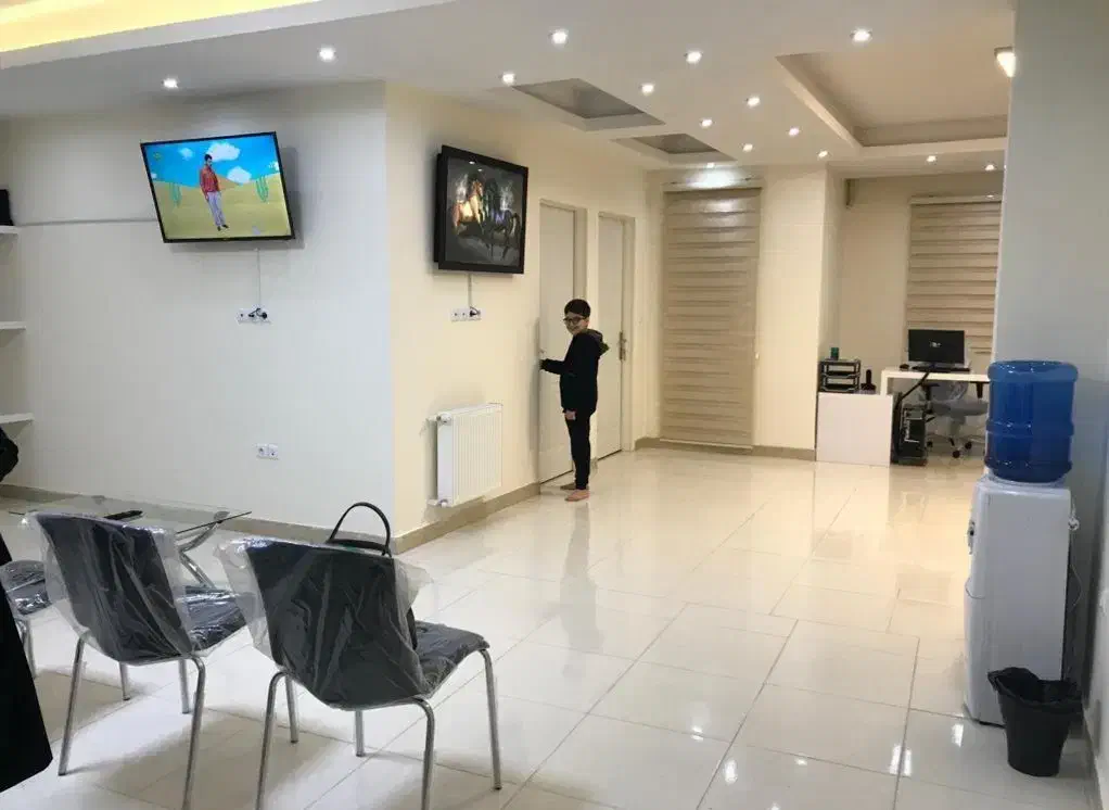 پرستار منظریه،سه خواب|فروش دفتر کار، اتاق اداری، مطب|رشت, منظریه|دیوار