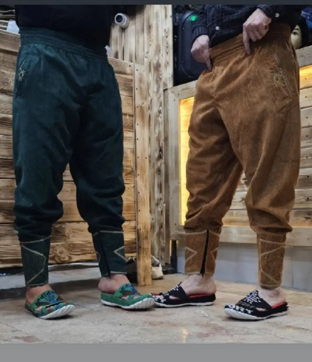 نمچه کردی|لباس|تربت جام, شهرک آزادگان|دیوار