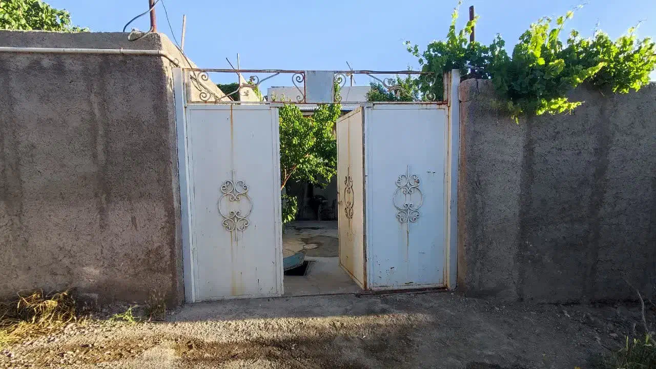 خانه باغ|فروش خانه و ویلا|قم, آزادگان|دیوار