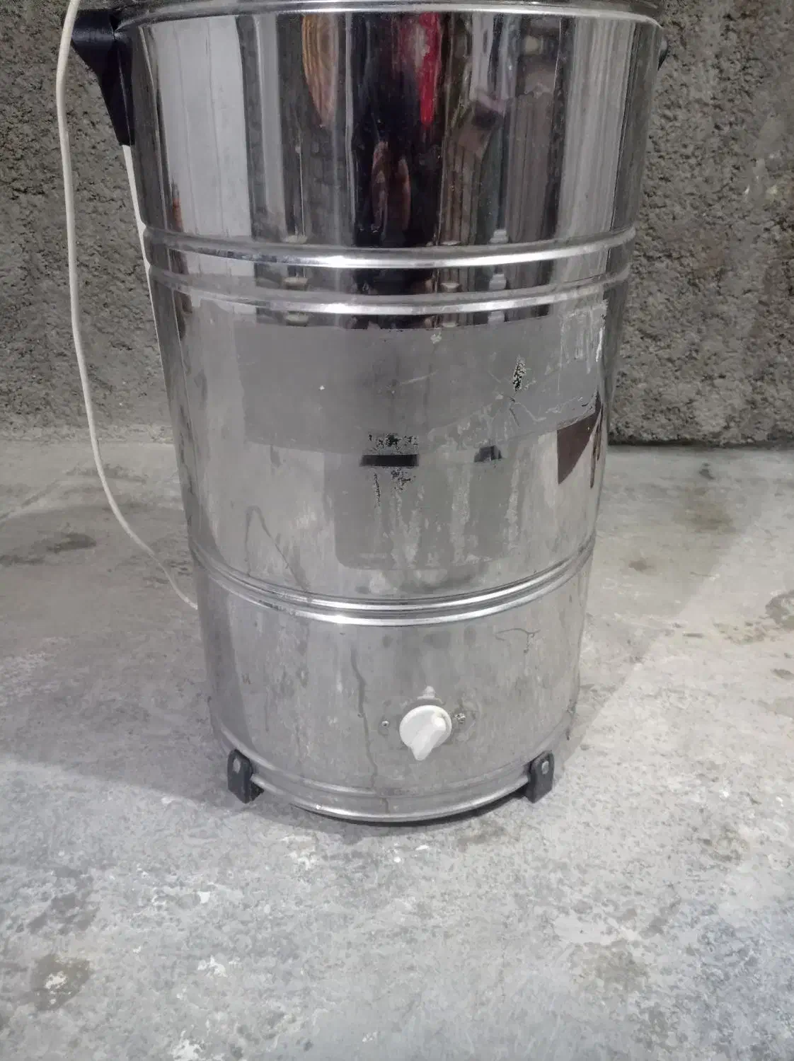 پتوشویی.|ماشین لباسشویی و خشک‌کن لباس|ارومیه, |دیوار