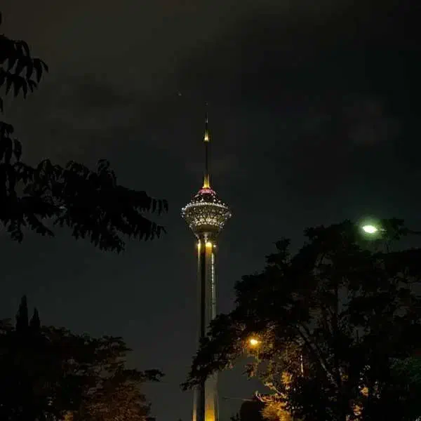 نیازمند جوشکار ماهر و نیمه‌ ماهر و راویز کار|استخدام صنعتی، فنی، مهندسی|قروه, |دیوار