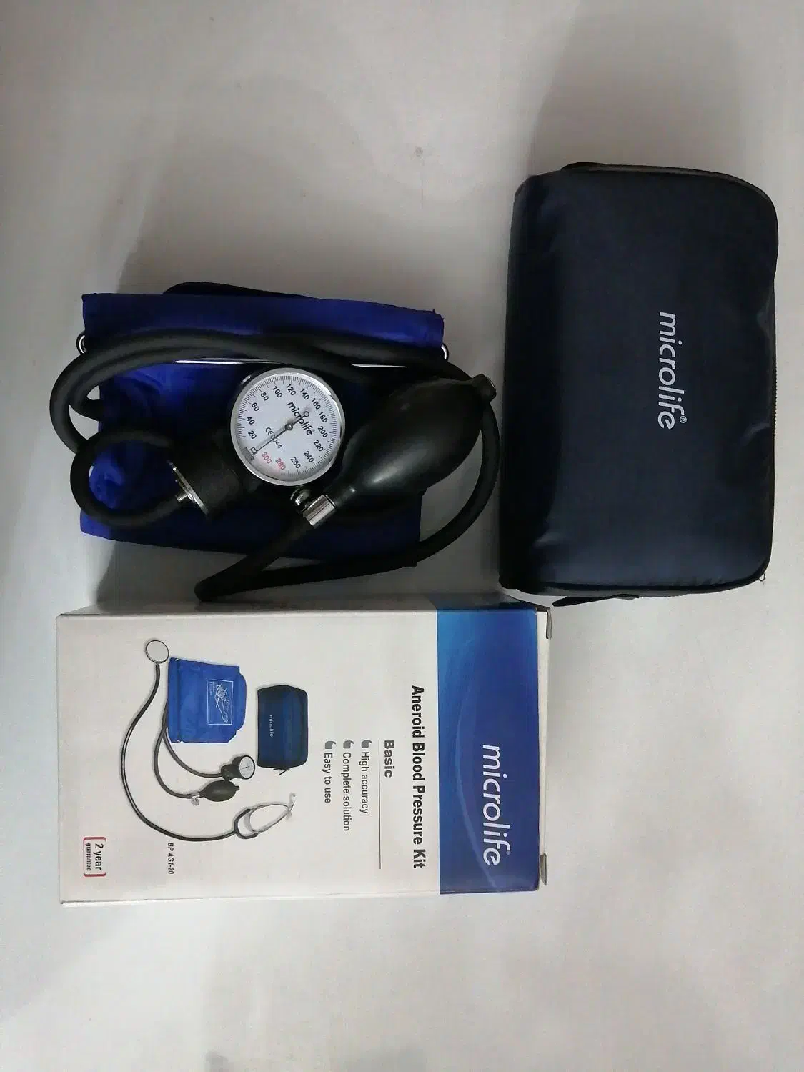 فشارسنج microlife AG1-20 دستی در حد نو|آرایشی، بهداشتی، درمانی|تبریز, |دیوار