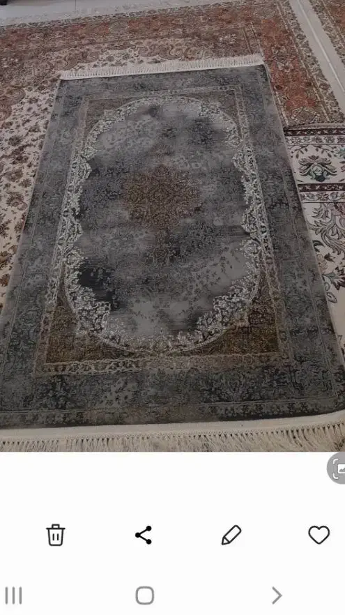 دوتا فرش ۹ متر ی ویکی یک در دو متر ۷۰۰ شونه|فرش|اسلام‌شهر, شهرک سعیدیه|دیوار