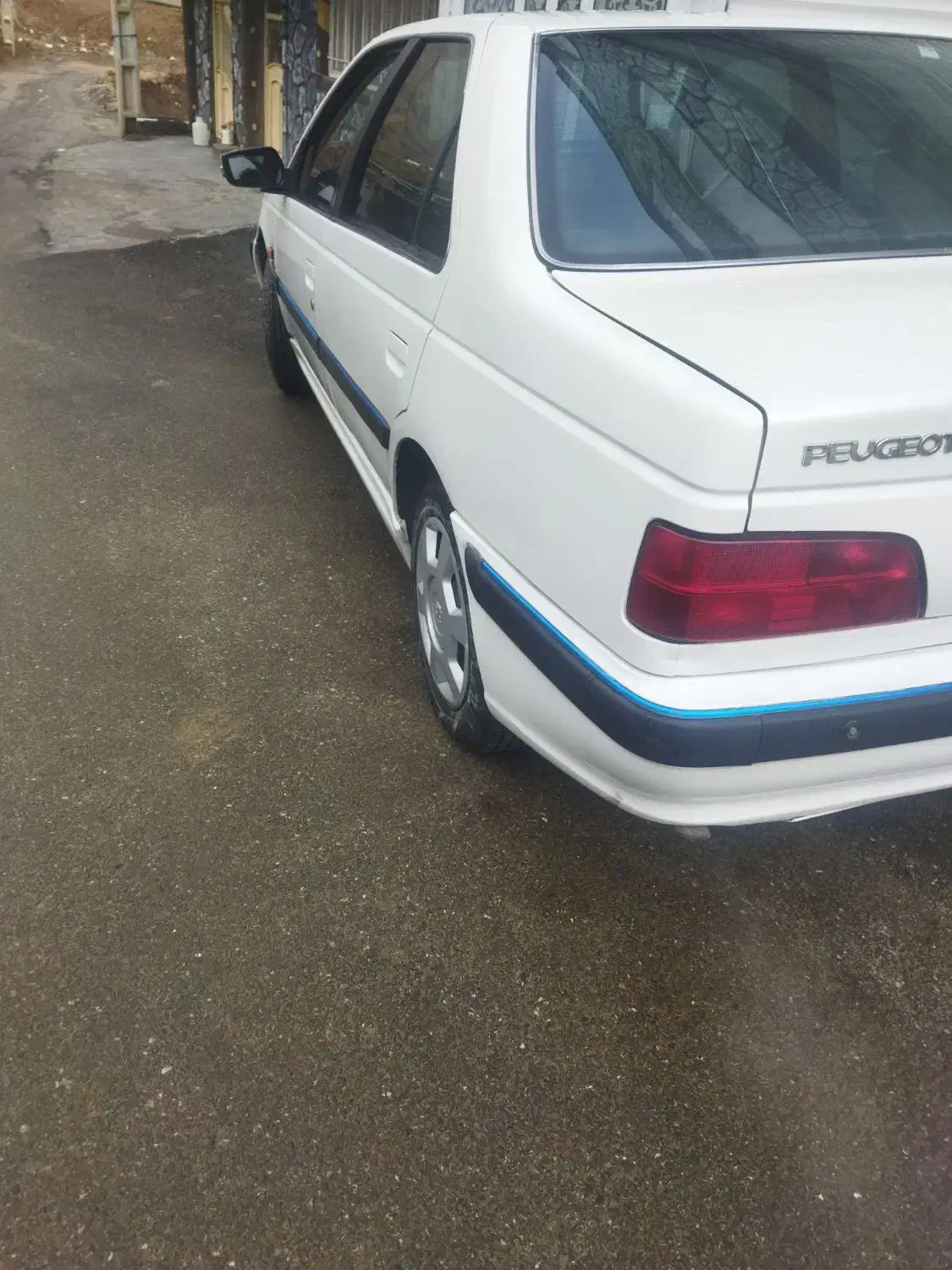 پژو‌پارس|خودرو سواری و وانت|مریوان, |دیوار