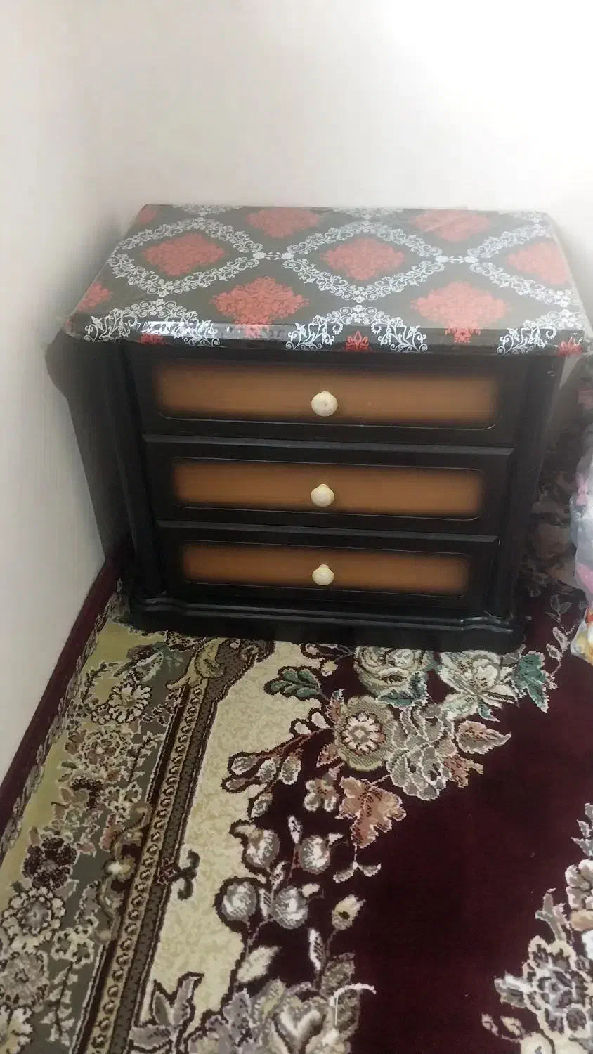 چهار پایه های داخل تخت|تخت و سرویس خواب|آستارا, |دیوار