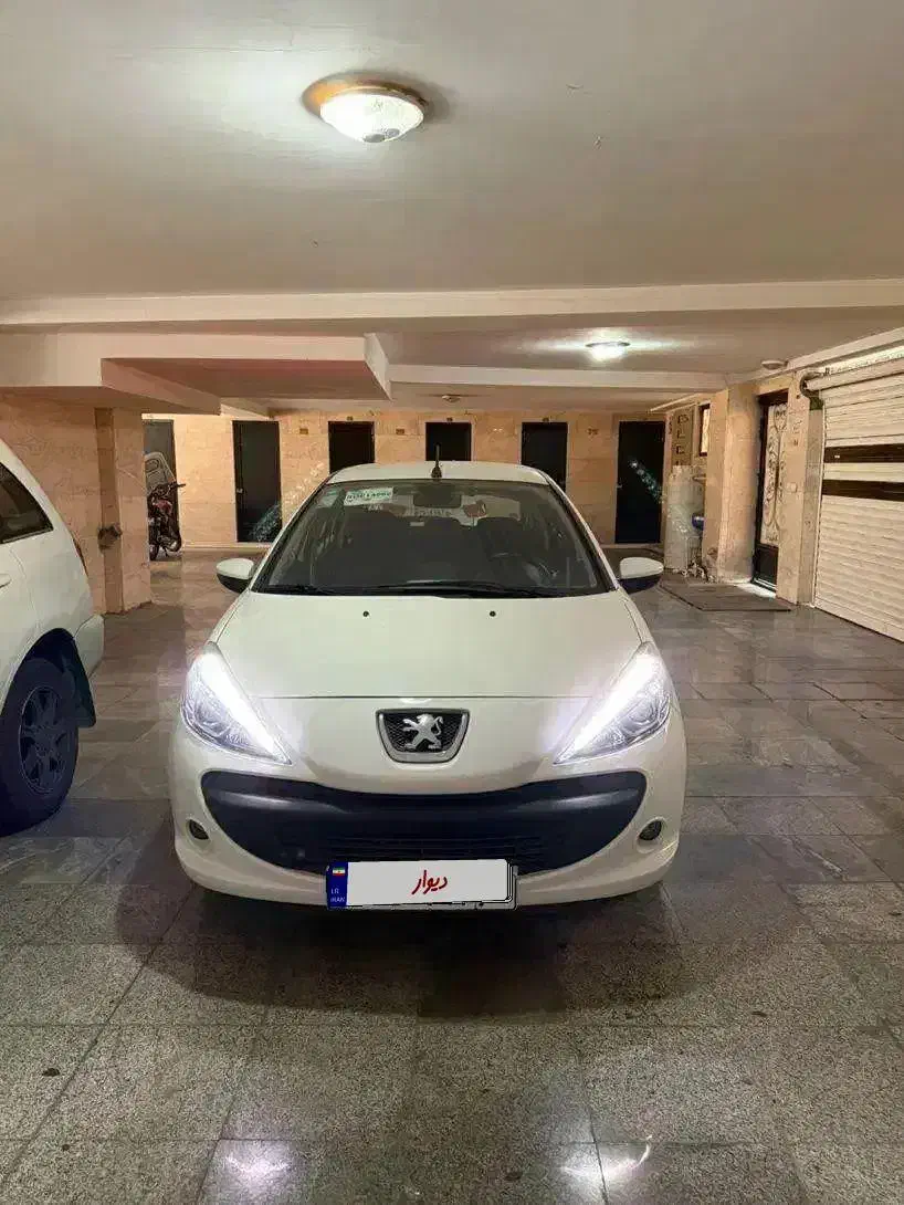 پژو ۲۰۷ دنده ای سقف فلز tu5|خودرو سواری و وانت|تهران, ستارخان|دیوار