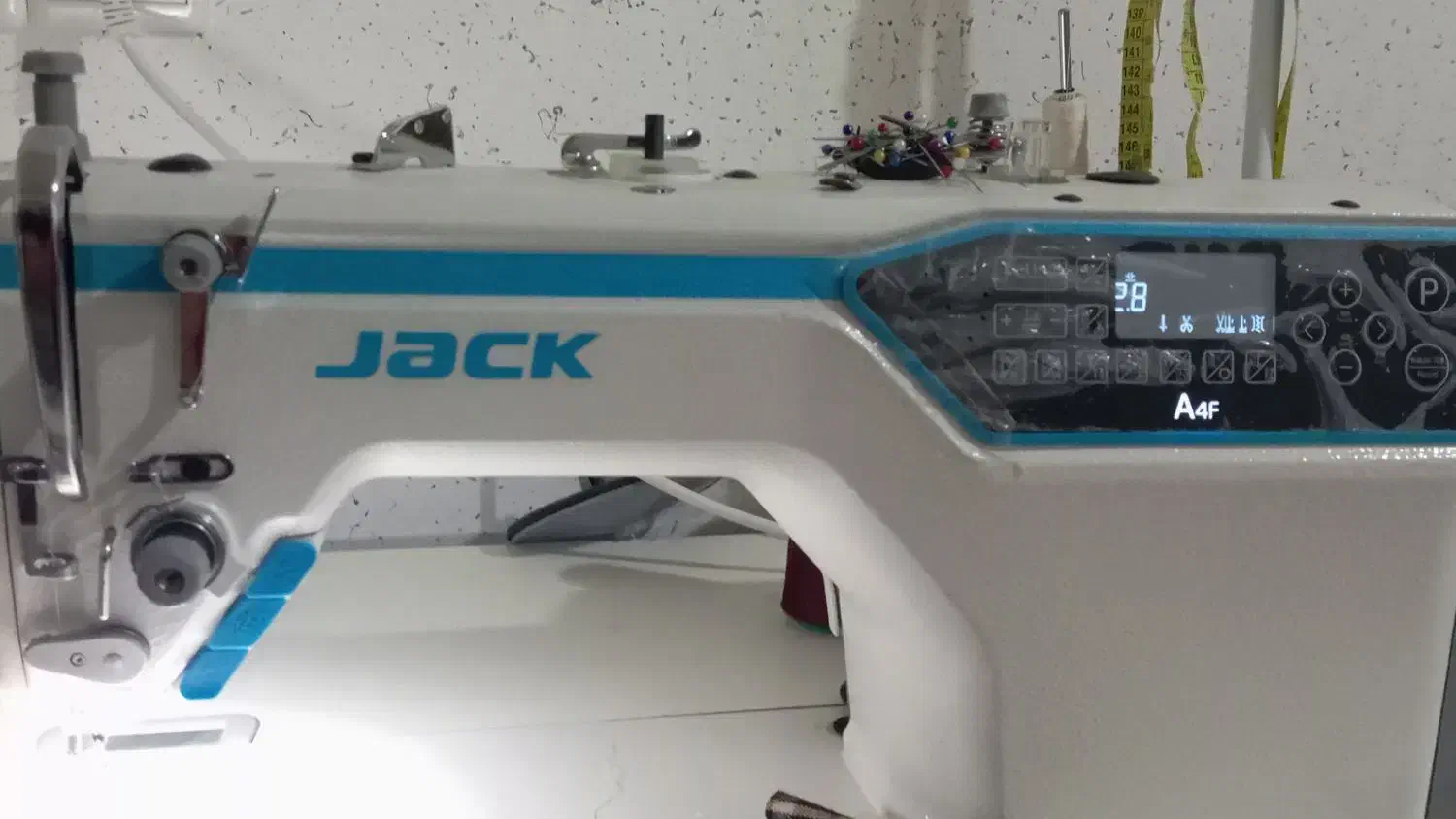 فروش چرخ خیاطی و سردوز صنعتی|چرخ خیاطی و ریسندگی|بانه, |دیوار