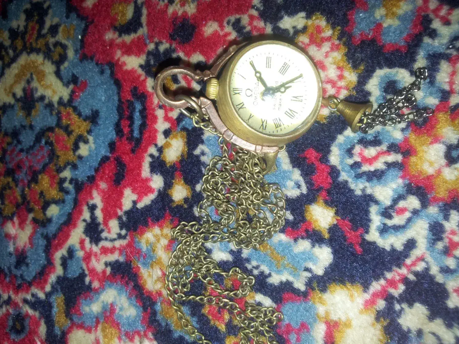 ساعت‌گردن‌اویز‌امگا‌اصلی‌‌وعتیقه‌وخیلی‌خیلی‌قدیمی‌|ساعت|سنندج, |دیوار