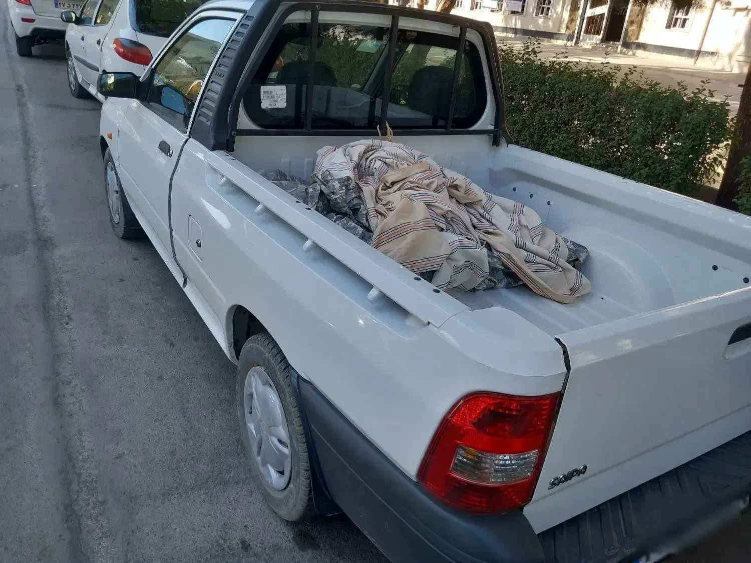 فروشی یا معاوزه|خودرو سواری و وانت|کرمانشاه, |دیوار