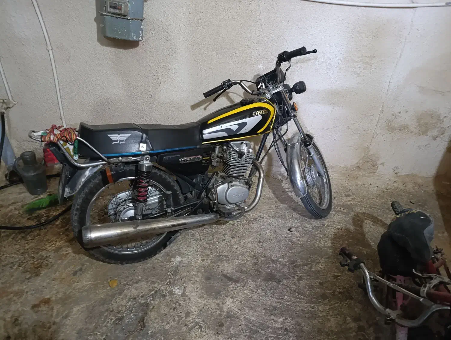 هندا مدل ۹۵هیرمند|موتورسیکلت|مشهد, ایثارگران|دیوار