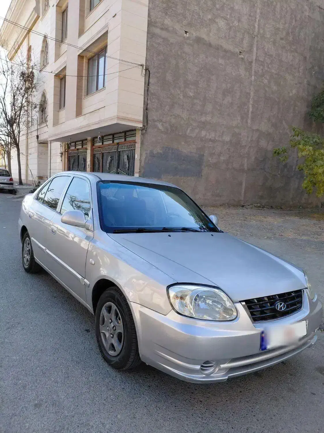 هیوندا ورنا ۸۶ بی رنگ|خودرو سواری و وانت|مشهد, ویلاشهر|دیوار