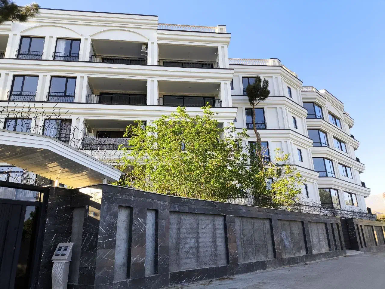 واحد بزرگ،4خواب،فوری فوری زیر قیمت|فروش آپارتمان|دماوند, دماوند|دیوار