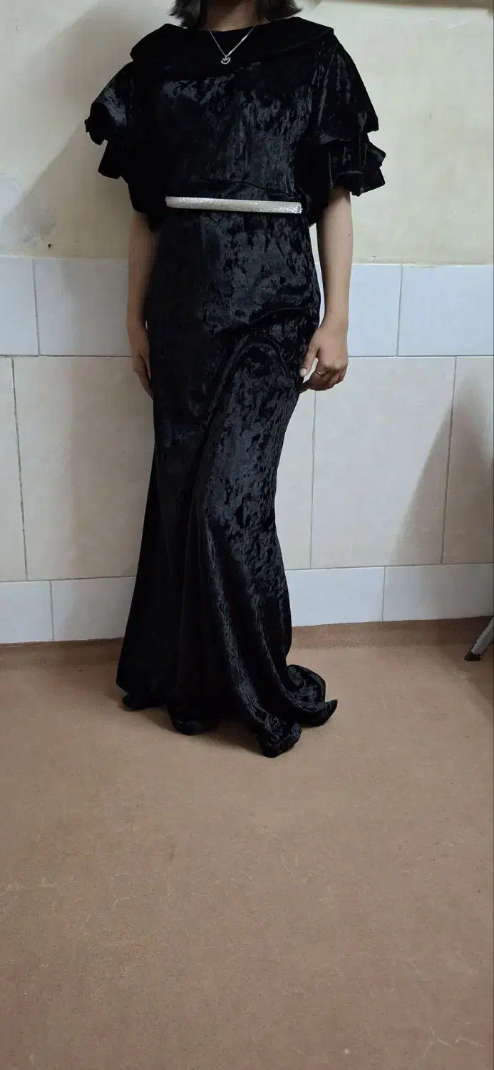 پیراهن مجلسی|لباس|شیروان (خراسان), |دیوار