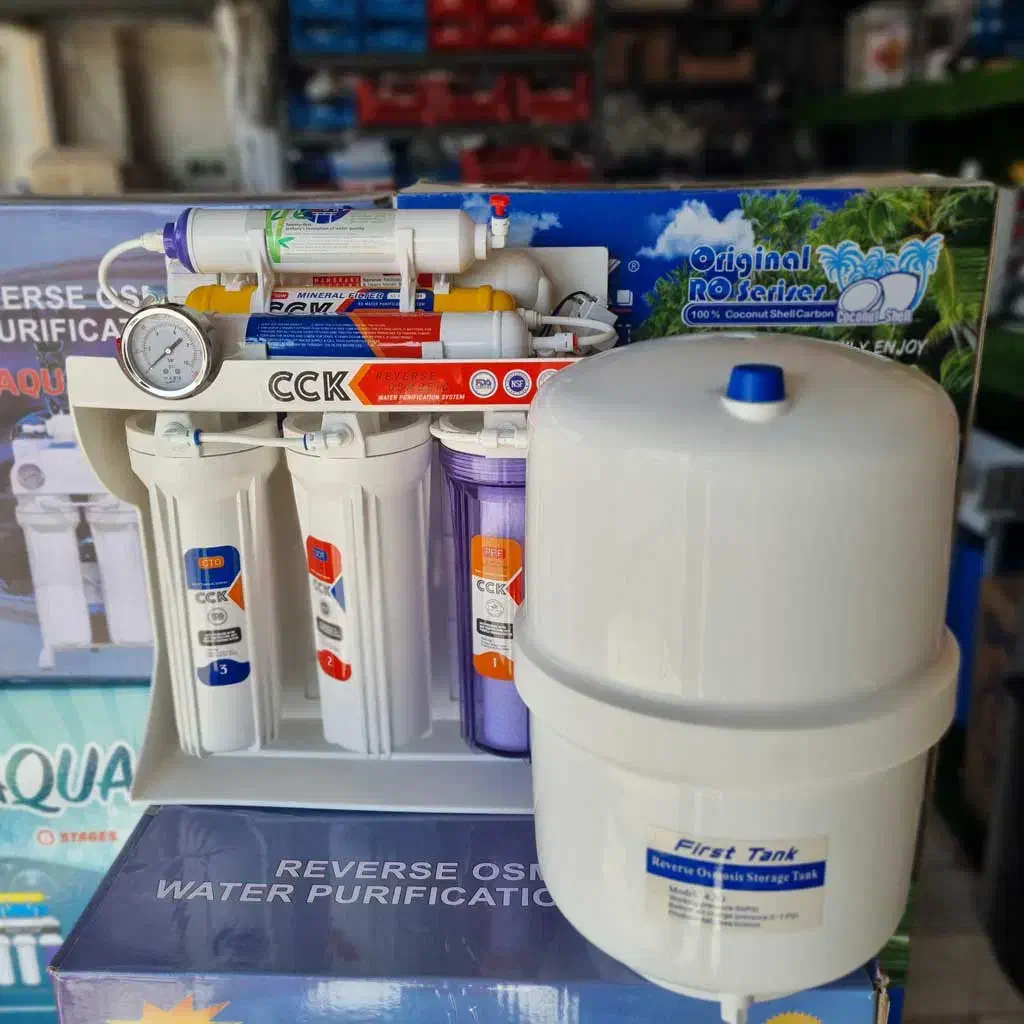 نصب و تعمیر تصفیه آب(آبشیرین کن)|آب‌سردکن و تصفیه آب|قم, سراجه (۱۵ خرداد)|دیوار