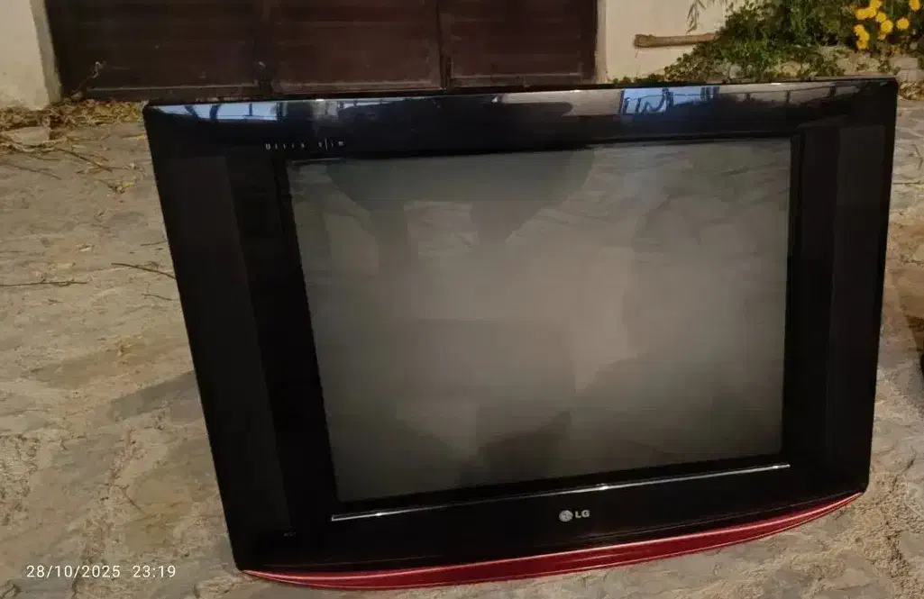 مجموعه لوازم|تلویزیون و پروژکتور|ارومیه, |دیوار