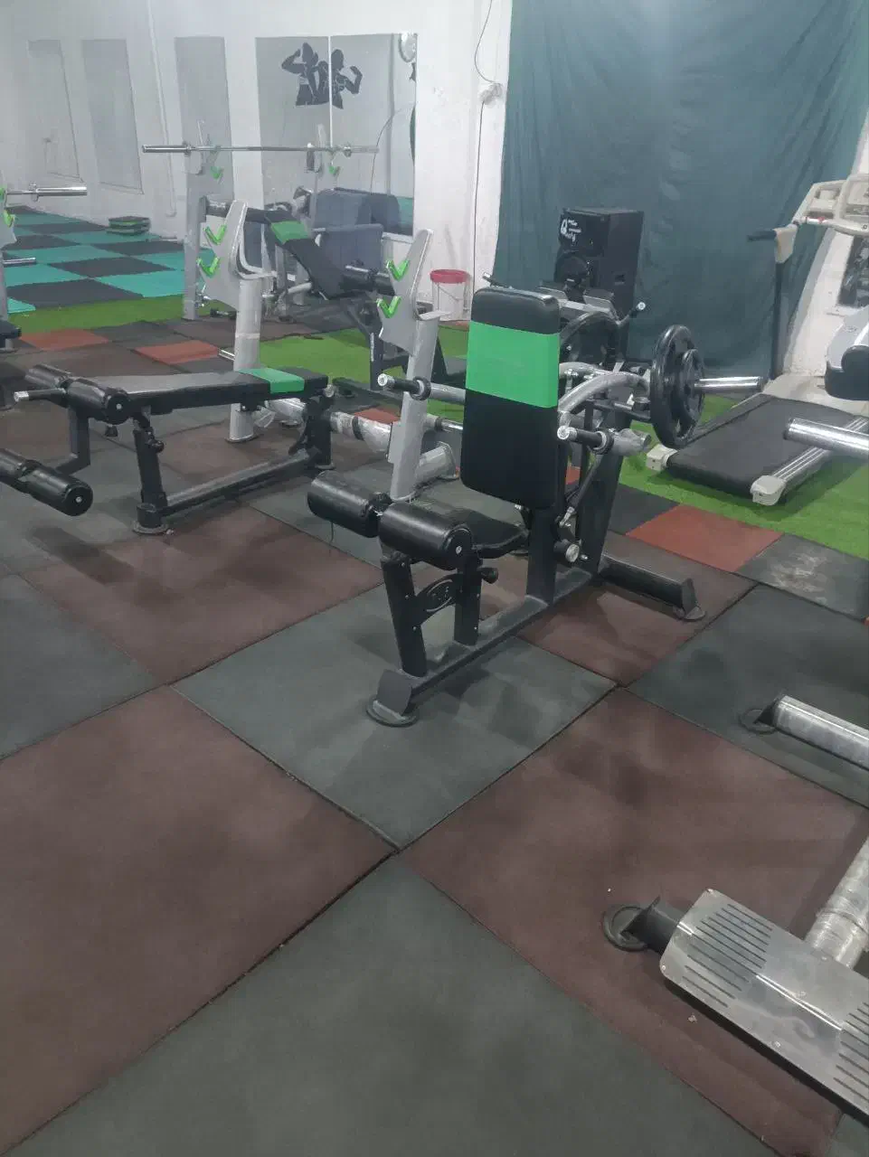 فروش فوری باشگاه بدنسازی فول امکانات|فروش مغازه و غرفه|بیرجند, |دیوار